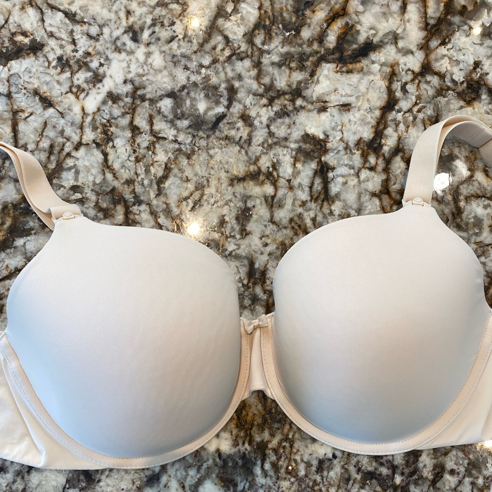 Bravado nursing bra w/convertible straps
